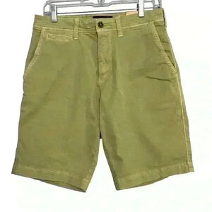 American Eagle NWT Extreme Flex Slim Khaki Shorts. Men’s Size 29